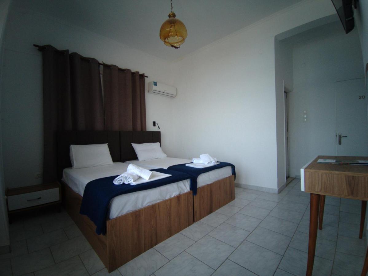 Omiros Rooms Chios Town Bagian luar foto